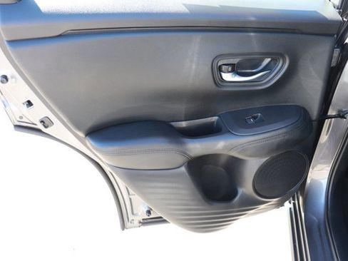 Used 2024 Honda HR-V LX image 12