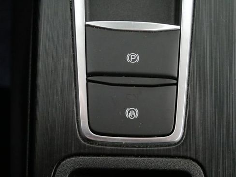 Certified 2024 Ford Escape Platinum image 23