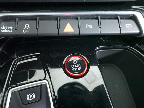 Used 2024 Audi e-tron GT Premium Plus AWD/4WD image 21
