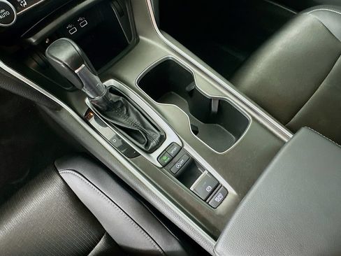 Used 2022 Honda Accord Sport image 16
