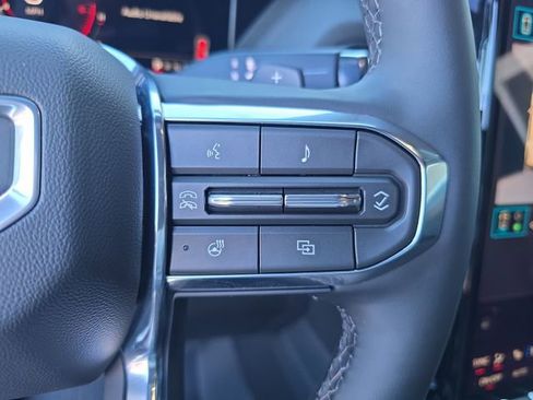 New 2026 GMC Yukon XL Denali w/ Sun & Power Step Package AWD/4WD image 27