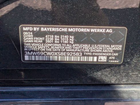 Used 2025 BMW 330i Sedan w/ Premium Package image 41