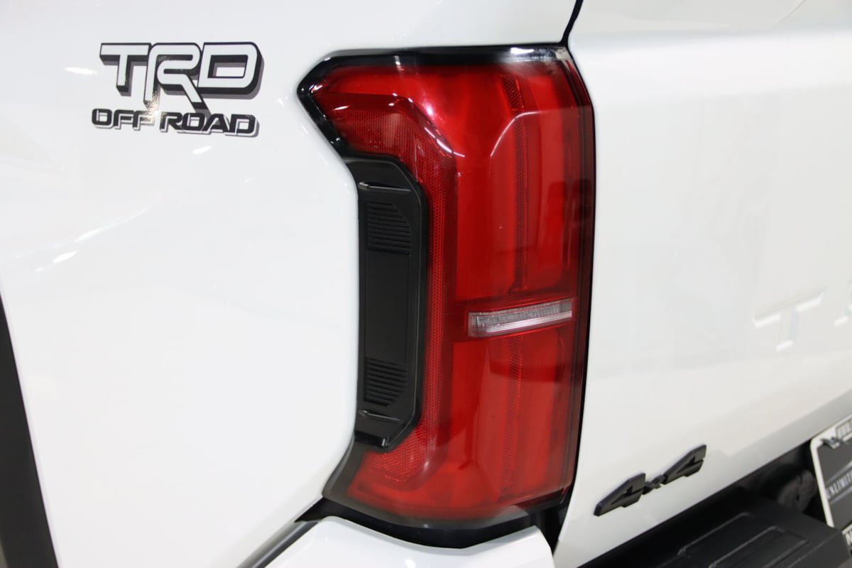 Used 2024 Toyota Tacoma TRD Off-Road AWD/4WD image 11