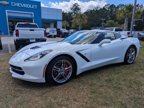 Used 2016 Chevrolet Corvette Stingray Coupe w/ 2LT Preferred Equipment Group RWD image 8