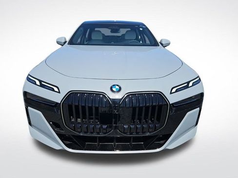 New 2025 BMW 760i xDrive AWD/4WD image 2