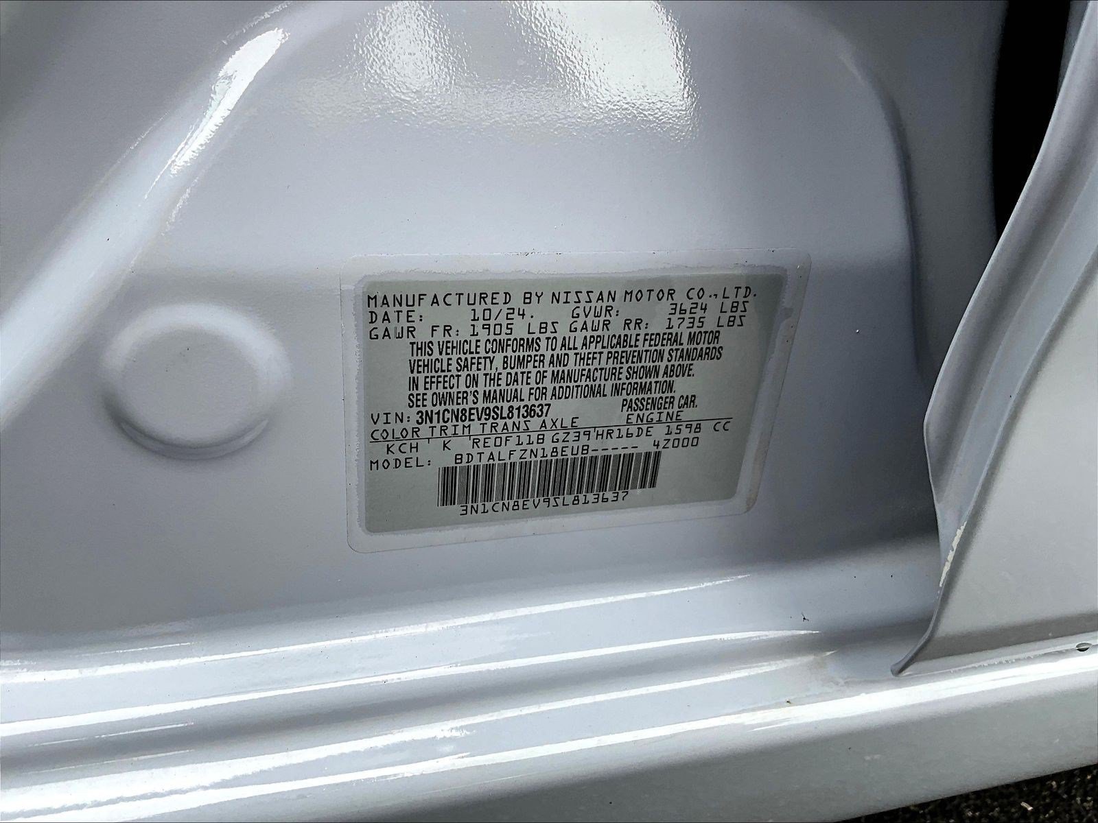 Used 2025 Nissan Versa SV FWD image 19