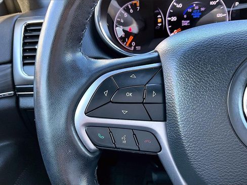 Certified 2022 Jeep Grand Cherokee Limited image 29