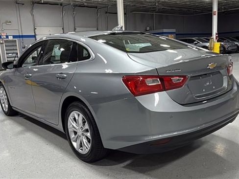 Certified 2024 Chevrolet Malibu LT image 8