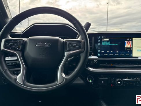 Certified 2024 Chevrolet Silverado 3500 LTZ w/ LTZ Plus Package image 15