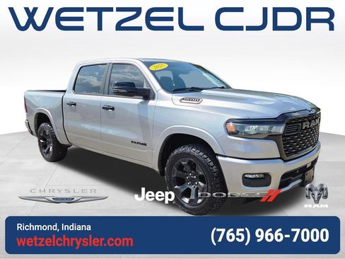 Used 2025 RAM 1500 Big Horn AWD/4WD image 1