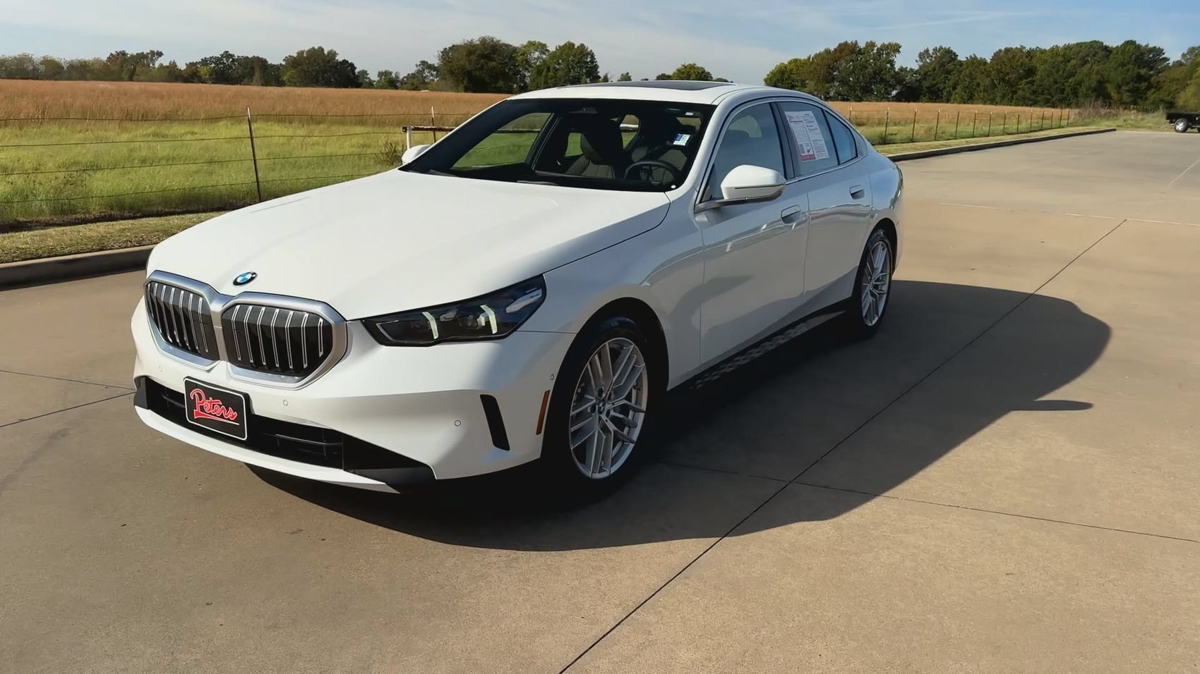 Used 2024 BMW 530i w/ Convenience Package RWD image 7