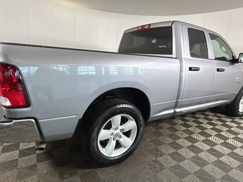 Used 2024 RAM 1500 Classic SLT AWD/4WD image 3