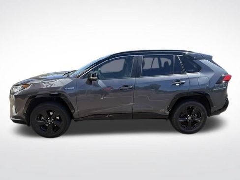 Used 2019 Toyota RAV4 XSE AWD/4WD image 3