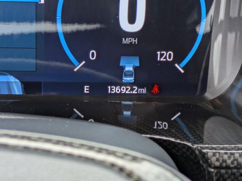 Used 2022 Ford F150 Lariat w/ Equipment Group 502A High AWD/4WD image 29