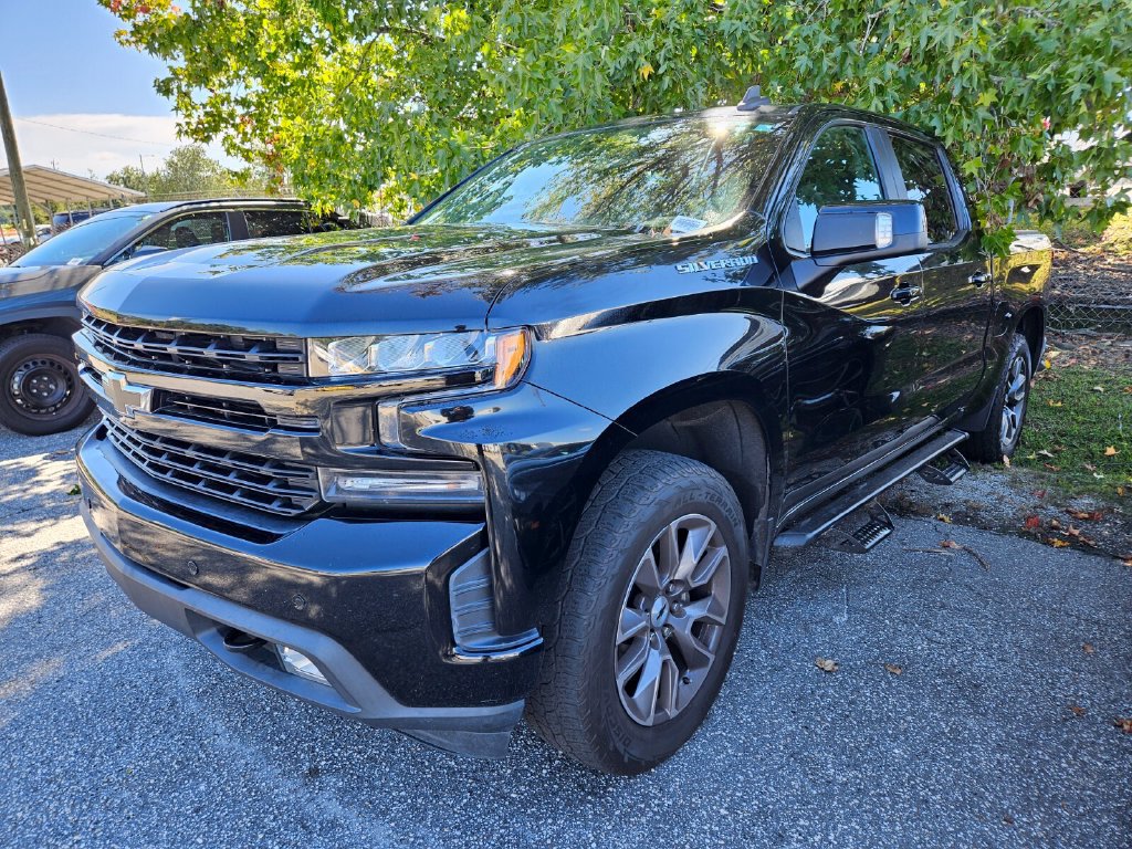 Used 2021 Chevrolet Silverado 1500 RST w/ Convenience Package II AWD/4WD image 3