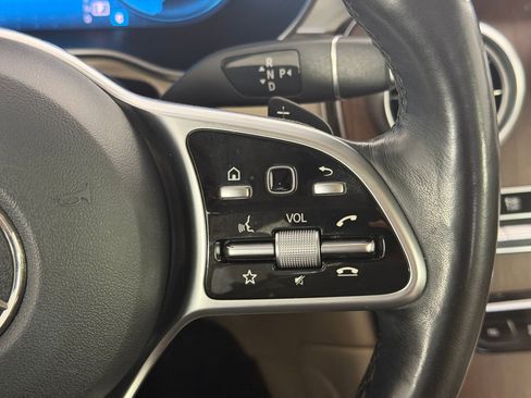 Used 2021 Mercedes-Benz GLC 300 4MATIC image 26