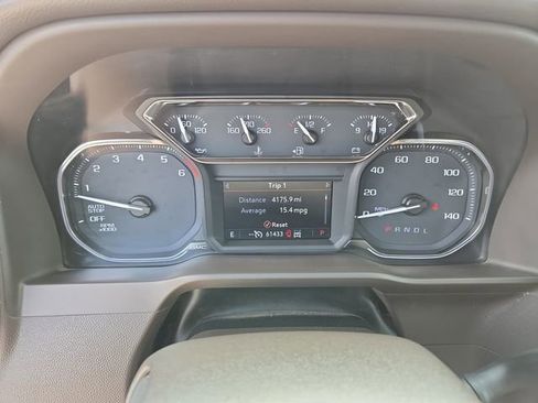 Used 2019 GMC Sierra 1500 SLT w/ SLT Premium Plus Package AWD/4WD image 21