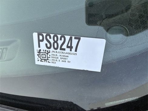 Used 2018 Nissan Rogue Sport SV w/ SV Technology Package image 31