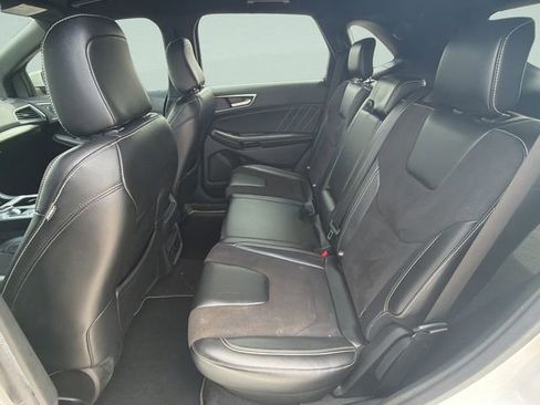Used 2023 Ford Edge ST AWD/4WD image 16