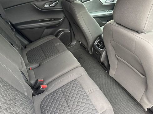 Used 2019 Chevrolet Blazer LT image 24