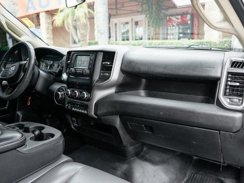 Used 2019 RAM 2500 Tradesman RWD image 31