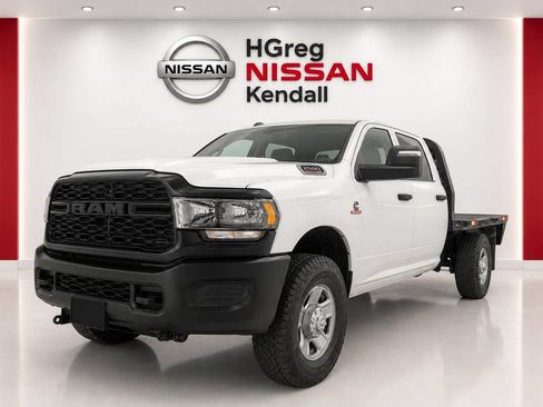 Used 2023 RAM 2500 Tradesman AWD/4WD image 3
