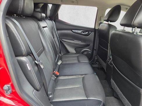 Used 2022 Nissan Rogue Sport SL AWD/4WD image 20