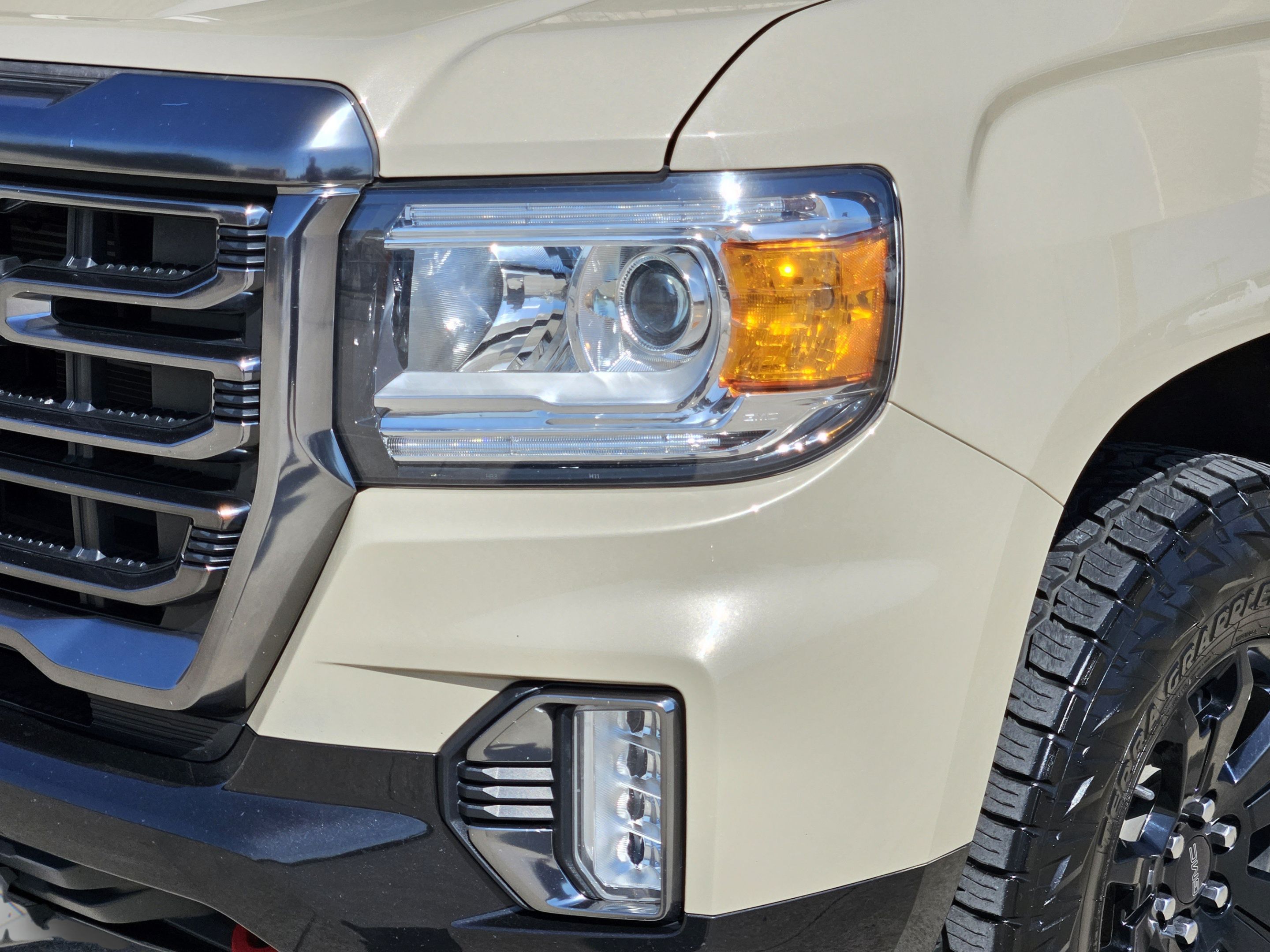 Used 2022 GMC Canyon AT4 AWD/4WD image 30