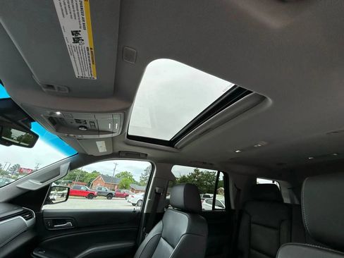 Used 2019 Chevrolet Tahoe LT image 25