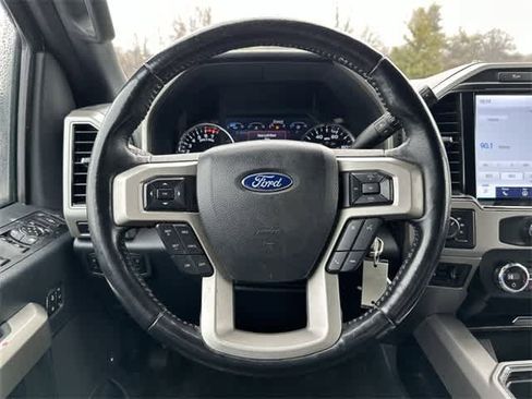 Used 2022 Ford F350 Lariat w/ Chrome Package image 7