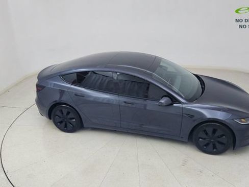 Used 2025 Tesla Model 3 Long Range AWD/4WD image 74