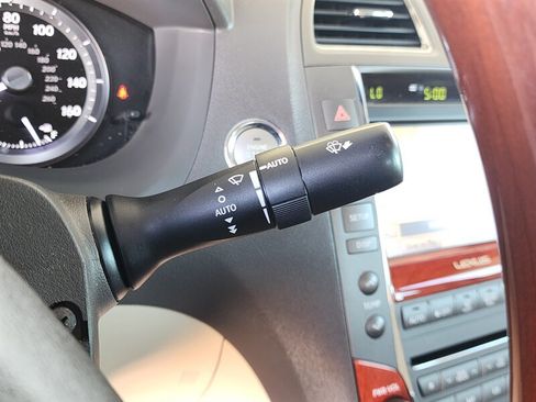 Used 2011 Lexus ES 350 FWD image 34