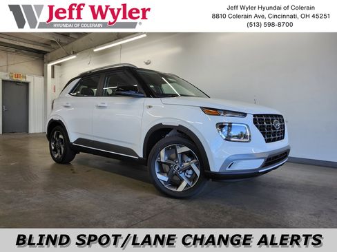 New 2026 Hyundai Venue SEL image 1