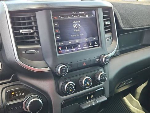 Used 2019 RAM 1500 Big Horn RWD image 13