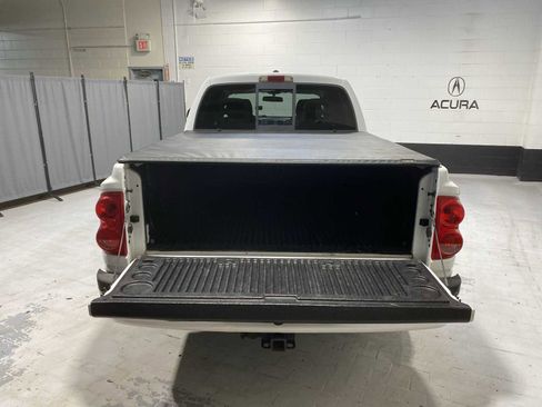 Used 2007 Dodge Dakota SLT w/ Mopar Chrome Edition Group image 19