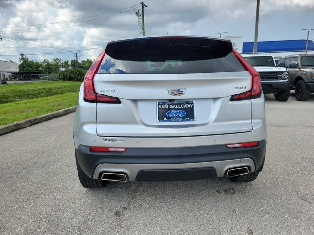Used 2022 Cadillac XT4 Premium Luxury w/ Technology Package FWD image 5