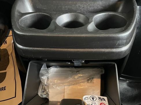 Used 2024 GMC Savana 2500 w/ Driver Convenience Package image 27