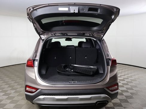 Used 2019 Hyundai Santa Fe SE image 14