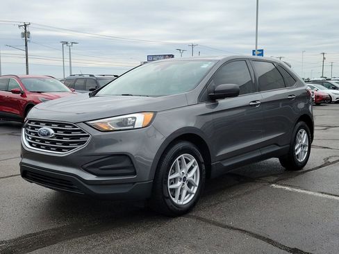 Certified 2021 Ford Edge SE FWD image 8