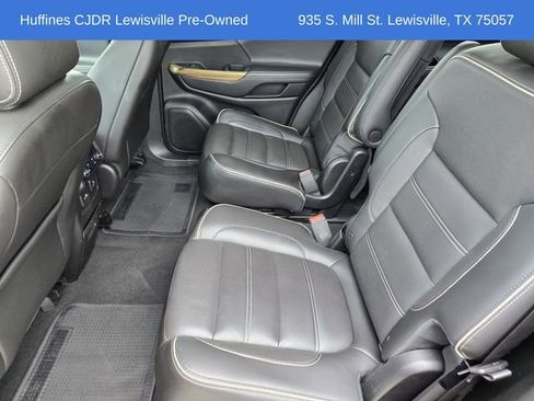 Used 2018 GMC Acadia Denali w/ Technology Package image 32