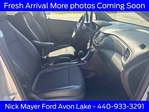 Used 2019 Chevrolet Trax LT w/ Driver Confidence Package FWD image 10