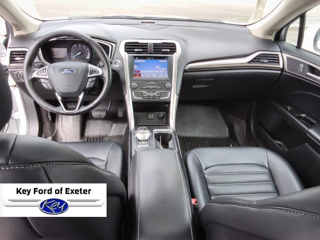 Used 2019 Ford Fusion SEL FWD image 22