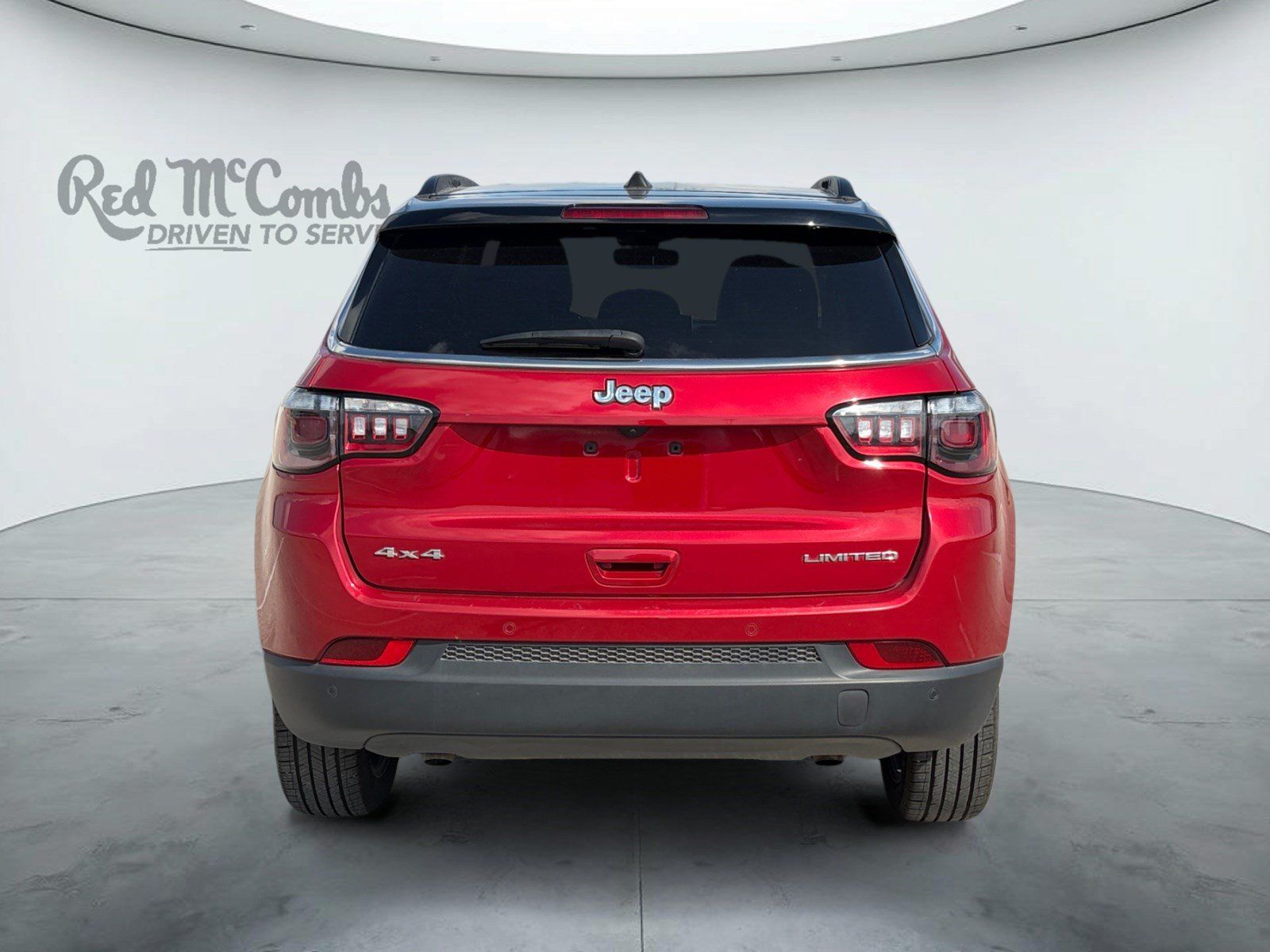 Used 2025 Jeep Compass Limited AWD/4WD image 6