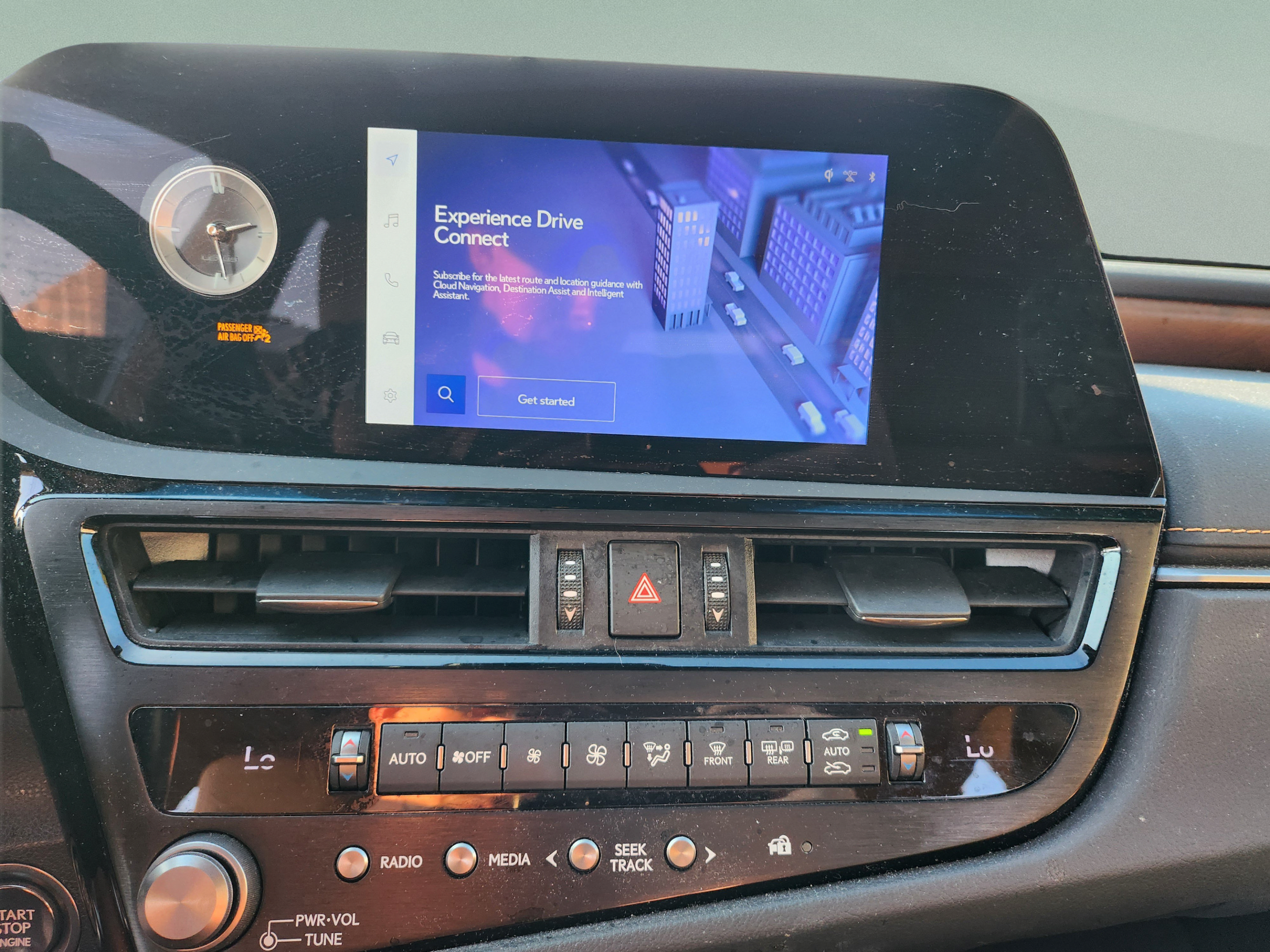Certified 2025 Lexus ES 350 w/ Premium Package FWD image 17