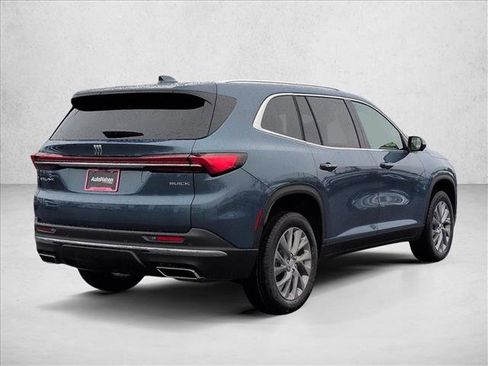 New 2026 Buick Enclave Preferred image 2