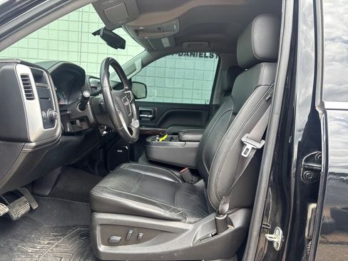 Used 2018 GMC Sierra 1500 SLT w/ SLT Premium Package RWD image 3