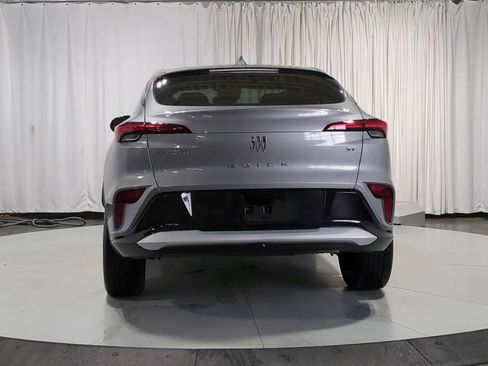 Used 2024 Buick Envista Sport Touring w/ Convenience I Package image 7