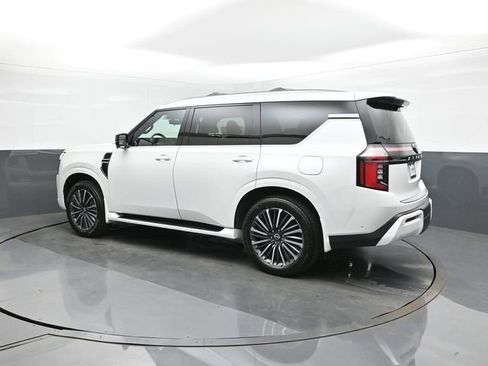 New 2026 Nissan Armada Platinum Reserve image 5