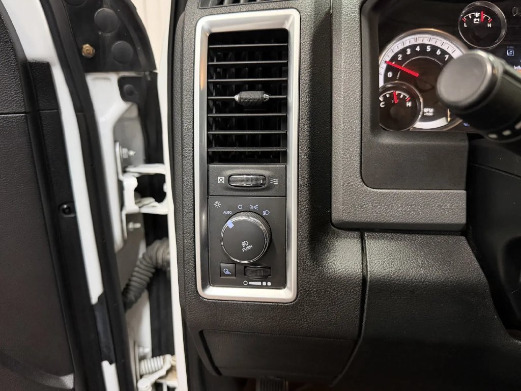 Used 2014 RAM 1500 Big Horn AWD/4WD image 26