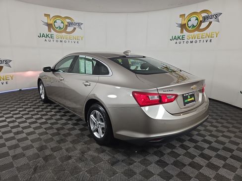 Used 2024 Chevrolet Malibu LT FWD image 6
